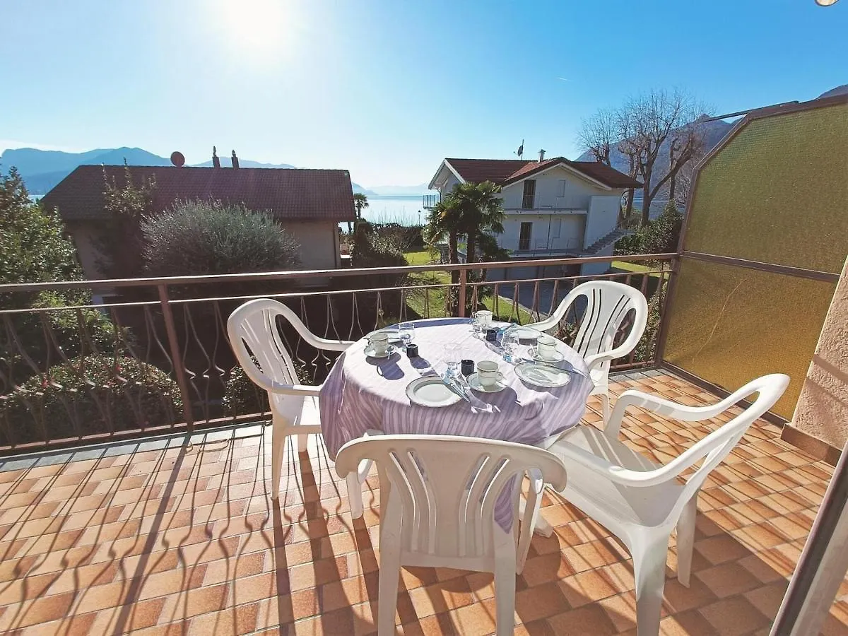 Belvilla By Oyo Welcoming Holiday Home With Garden Maccagno Apartment